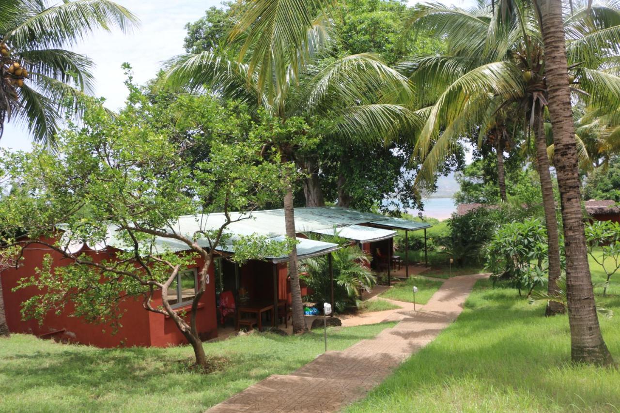 Hotel De La Baie Antsiranana 外观 照片