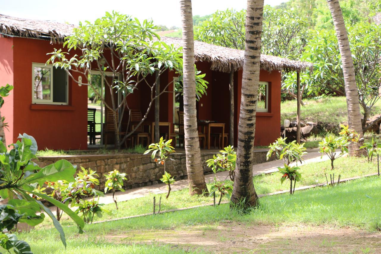 Hotel De La Baie Antsiranana 外观 照片